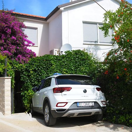 Apartments Antares Mali Lošinj Esterno foto