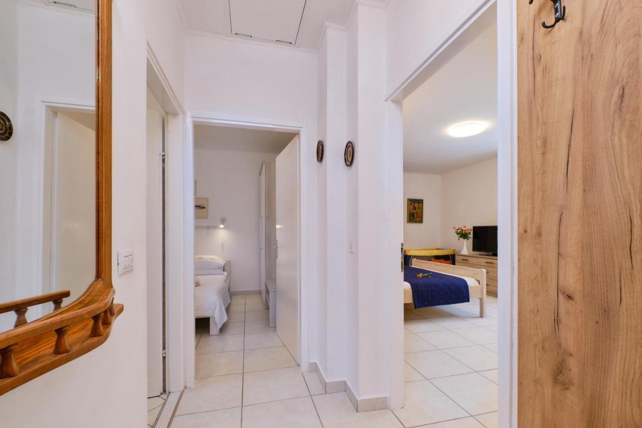 Apartments Antares Mali Lošinj Esterno foto