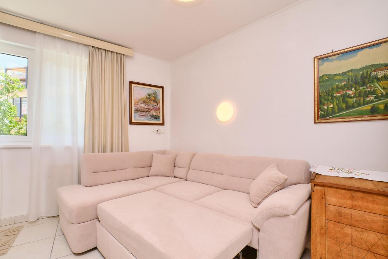 Apartments Antares Mali Lošinj Esterno foto