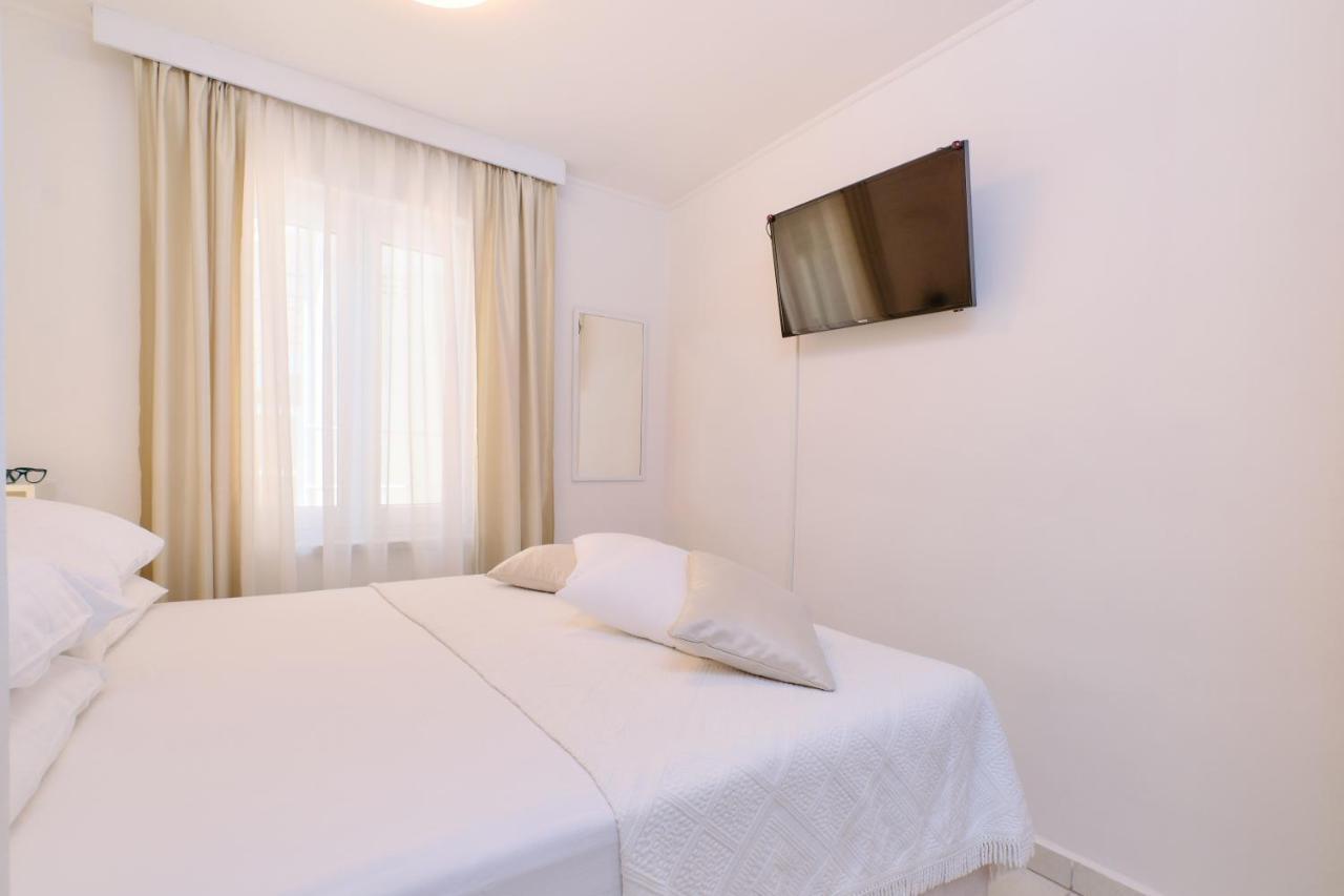 Apartments Antares Mali Lošinj Esterno foto