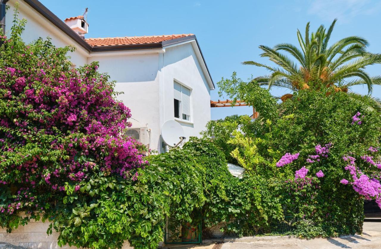 Apartments Antares Mali Lošinj Esterno foto