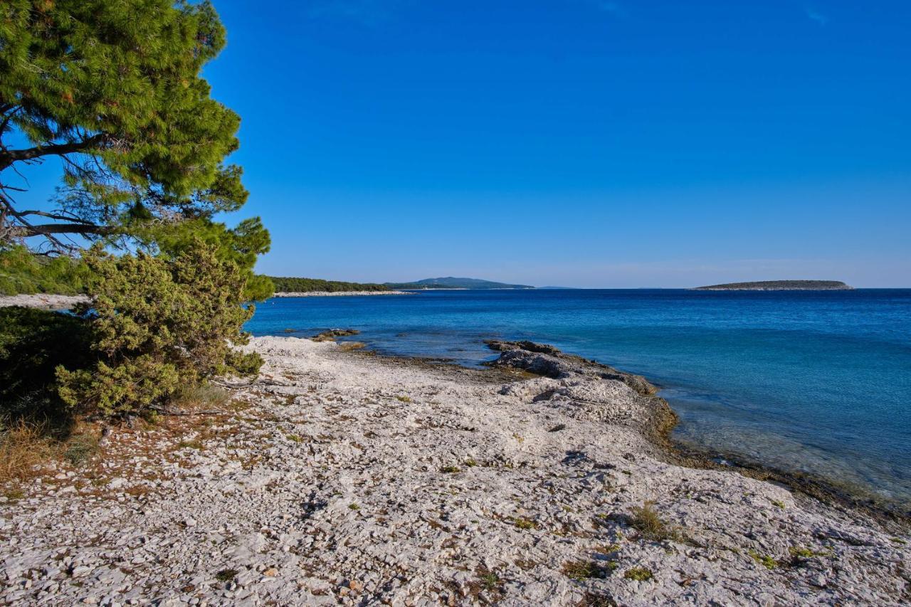 Apartments Antares Mali Lošinj Esterno foto