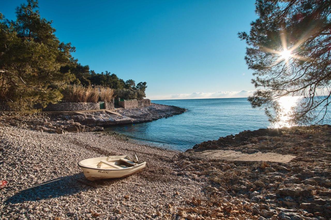 Apartments Antares Mali Lošinj Esterno foto
